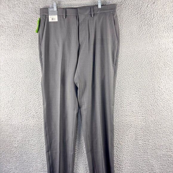 NEW Haggar Super Flex Waist Pants Mens 32X32 Gray Dress Slacks Office Casual NWT - Picture 1 of 15